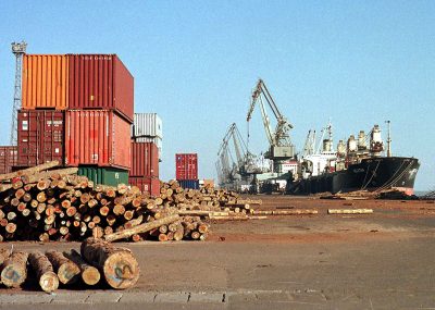Kandla, one of India’s busiest ports, looks deserted as containers and cargo await loading onto stranded ships, in western India. (Photo: AAP).