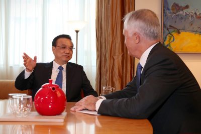 A soundly based relationship: Chinese Premier Li Keqiang and Australian Prime Minister Malcolm Turnbull talk in Canberra in March 2017. (Photo: Reuters/Andrew Meares)