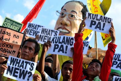 Thrilla in Manila: impeachment of the Philippines' chief justice 