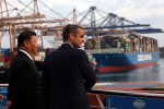 Chinese President Xi Jinping and Greek Prime Minister Kyriakos Mitsotakis visit the container terminal of China Ocean Shipping Company (COSCO) in Piraeus, Greece, 11 November 2019 (Photo: Reuters/Orestis Panagiotou).
