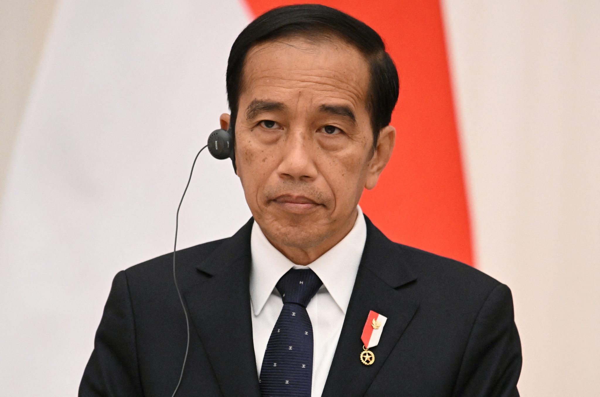 Indonesia melangkah polos ke kancah internasional