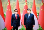 Indonesia's President Joko Widodo and Chinese President Xi Jinping stand to pose for pictures during their meeting in Beijing, China, 26 July 2022 (Photo: Reuters/Laily Rachev/Indonesia's Presidential Palace).