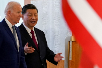 조 바이든 미국 대통령과 시진핑 중국 국가주석이 2022년 11월 14일 인도네시아 발리에서 열리는 G20 정상회의 부대석에서 만난다(Photo: REUTERS/Kevin LaMarque).