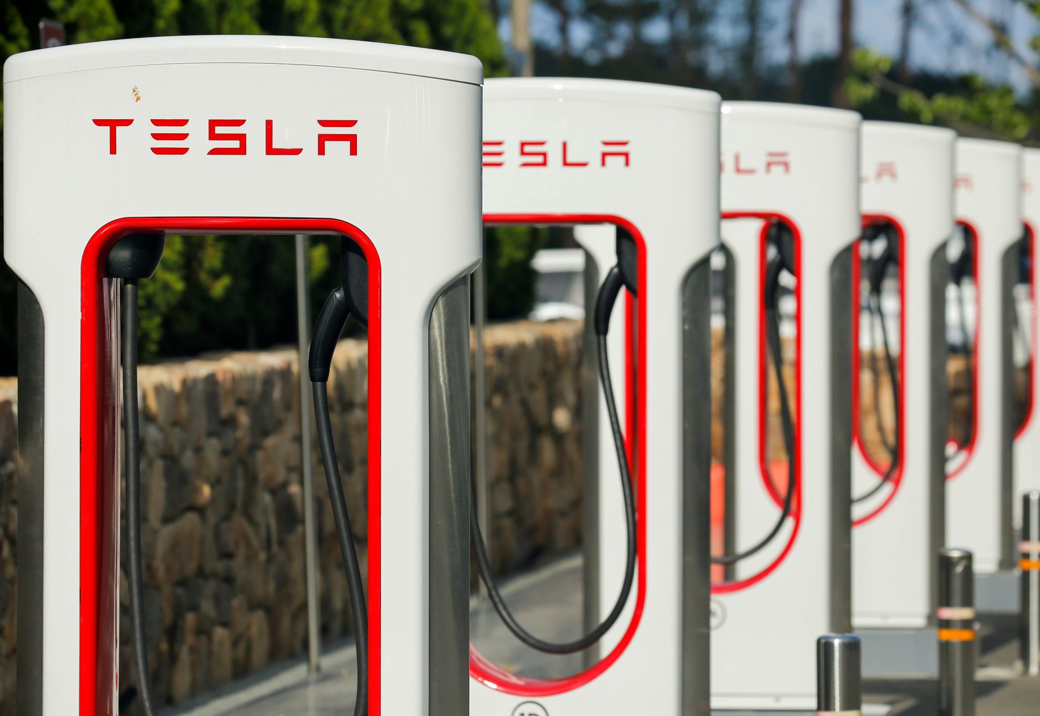 Kapan Tesla akan pindah ke Indonesia?